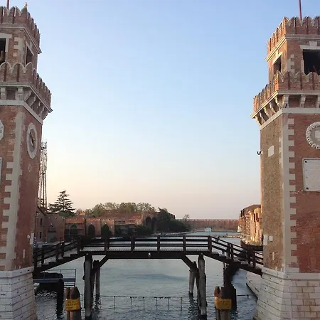 Ai Leoni * Venecia